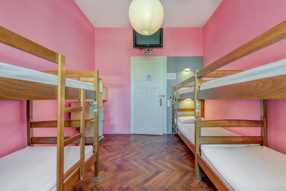 accommodation hostel adriatic 7