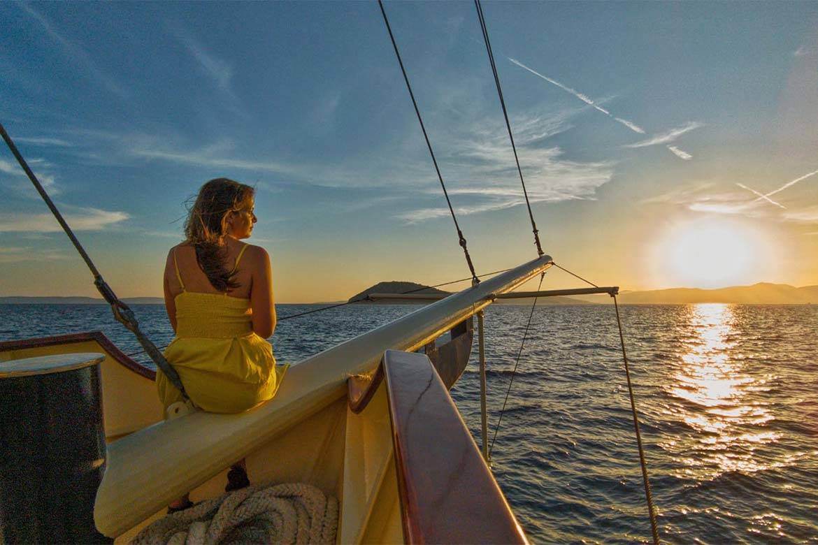 sunset sailing cruise stag croatia 4